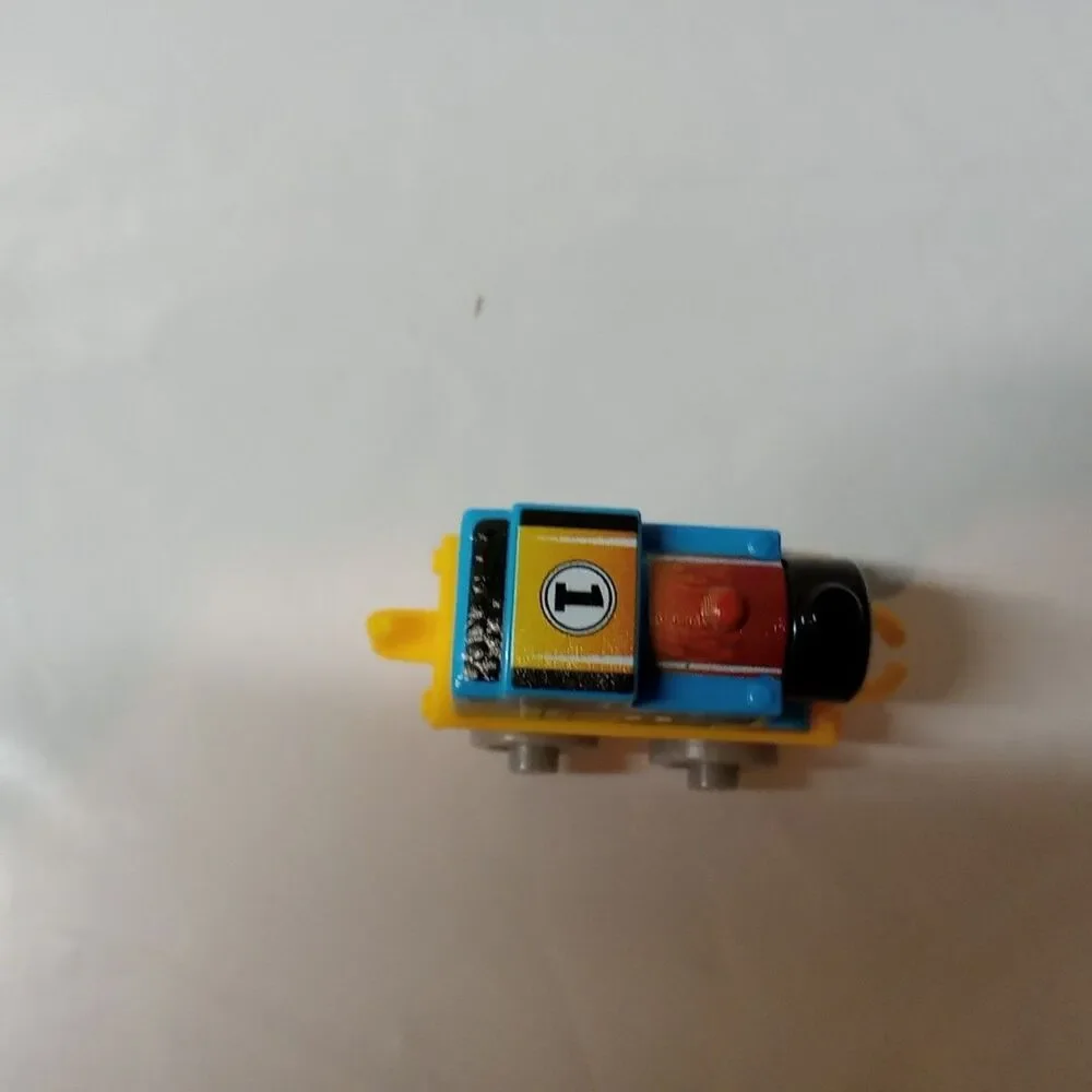 Thomas & Friends Minis Train Engine 2014 Racing Thomas Flames